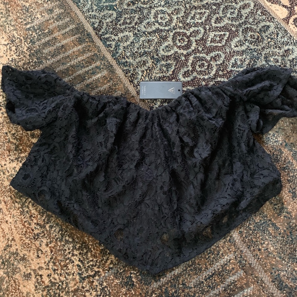 Guess Crop Top